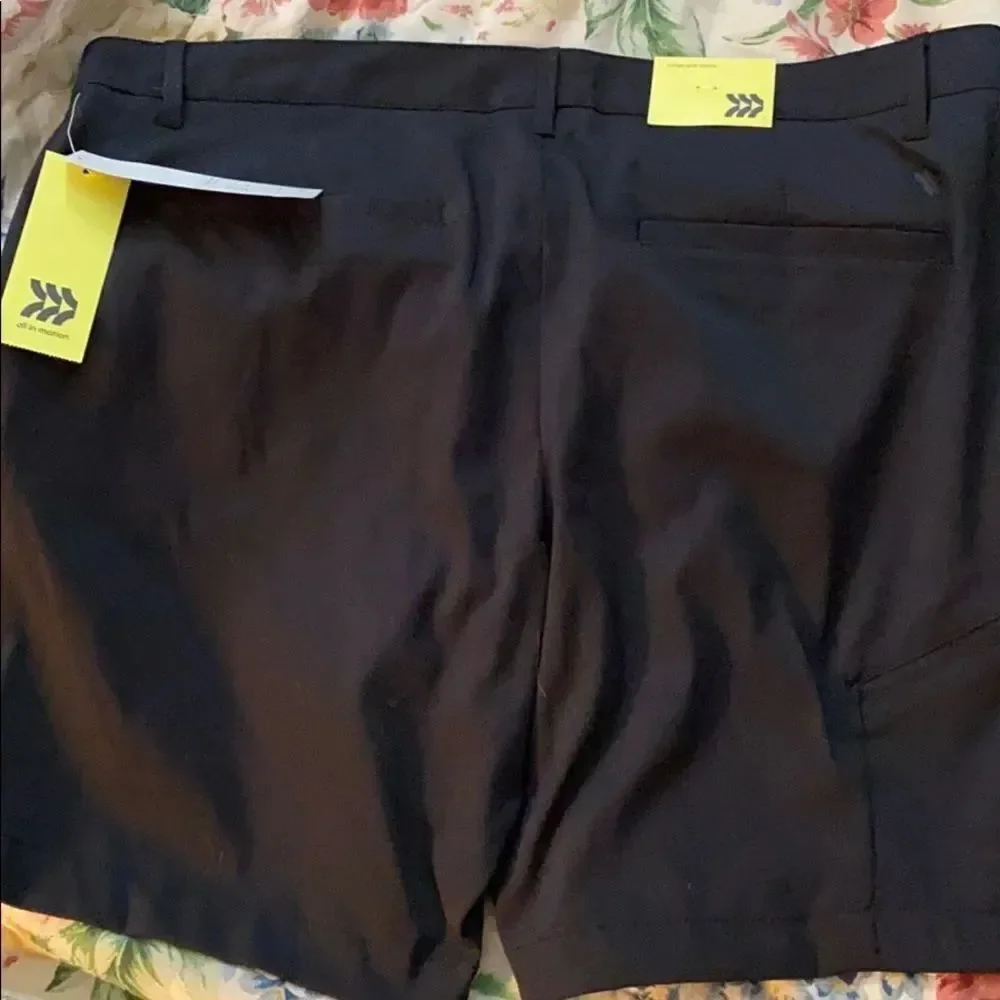 All in Motion Black Cargo Golf Shorts sz. 40